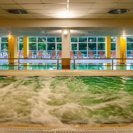 Hotel Aurora 4*