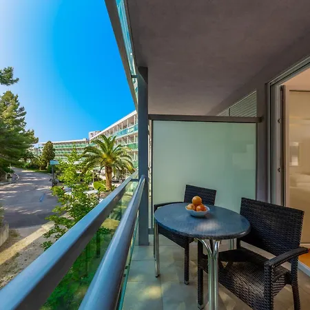 Aurora Hotel 4*