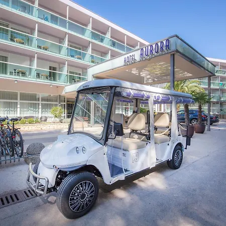 Aurora Hotel 4*